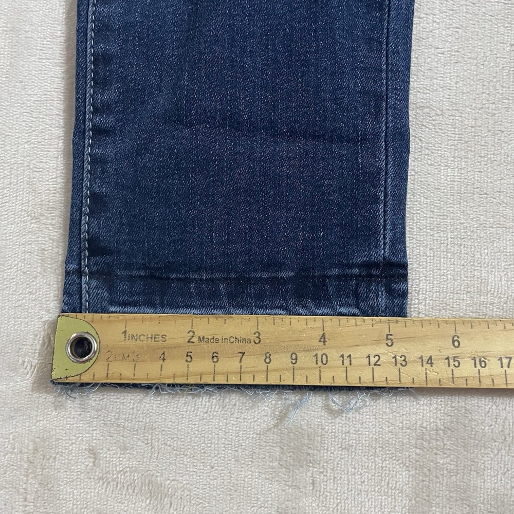 KanCan Jeans Womens 3/25 Straight Leg Distressed Raw Hems Blue Denim Dark Wash‎ - Picture 7 of 8